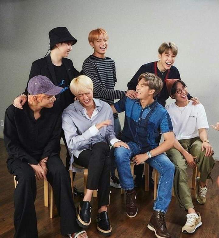 vanteinurarea's tweet photo. #TeamBTS #TwitterBestFandom https://t.co/V4XVj5N3cn