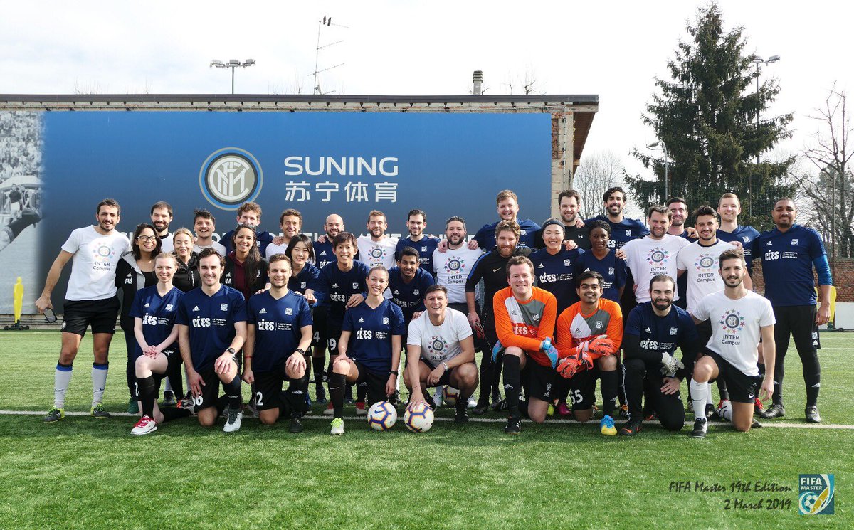 mariuszanin's tweet photo. Not everyday you get to play with a legend of the game!
Grazie @javierzanetti for welcoming us at the #InterCampus for a friendly match!
@Inter #FIFA #MasterMarz #FIFAMaster19EditionClass https://t.co/06lc7HiNI4