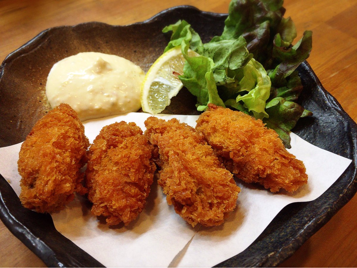 chippistar's tweet photo. 久しぶりに居酒屋きた！焼き鳥おいしくてしあわせー https://t.co/R9CwTFWZVp
