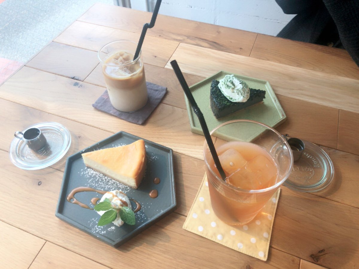8955Tiger's tweet photo. 久しぶりのデート💕

行きたいとこ空いてなくて急遽違うカフェ行ったけど、おいしかった✌🏻️

楽しい一日をでした😍 https://t.co/UQT5zUKtAc