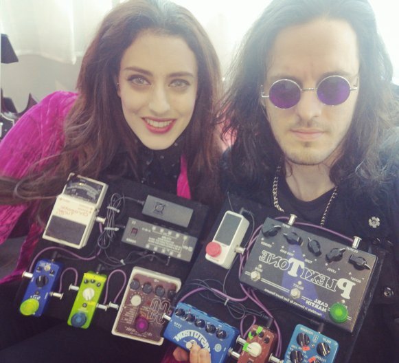 ❤️🦄🔥⚡Our mini pedalboards are ready for our trip to India, in less than a week! Woo-ooh ❤️🦄🔥⚡✨ #indiegaga #wonderwallmedia