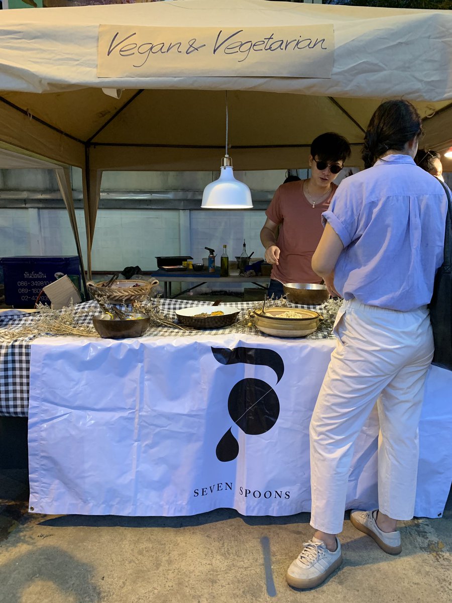 niannelynn's tweet photo. #SevenSpoonsbkk at #madfacefoodweek #bkkfatty #bangkok #neverbeensohungry https://t.co/xqj9xcVLiJ