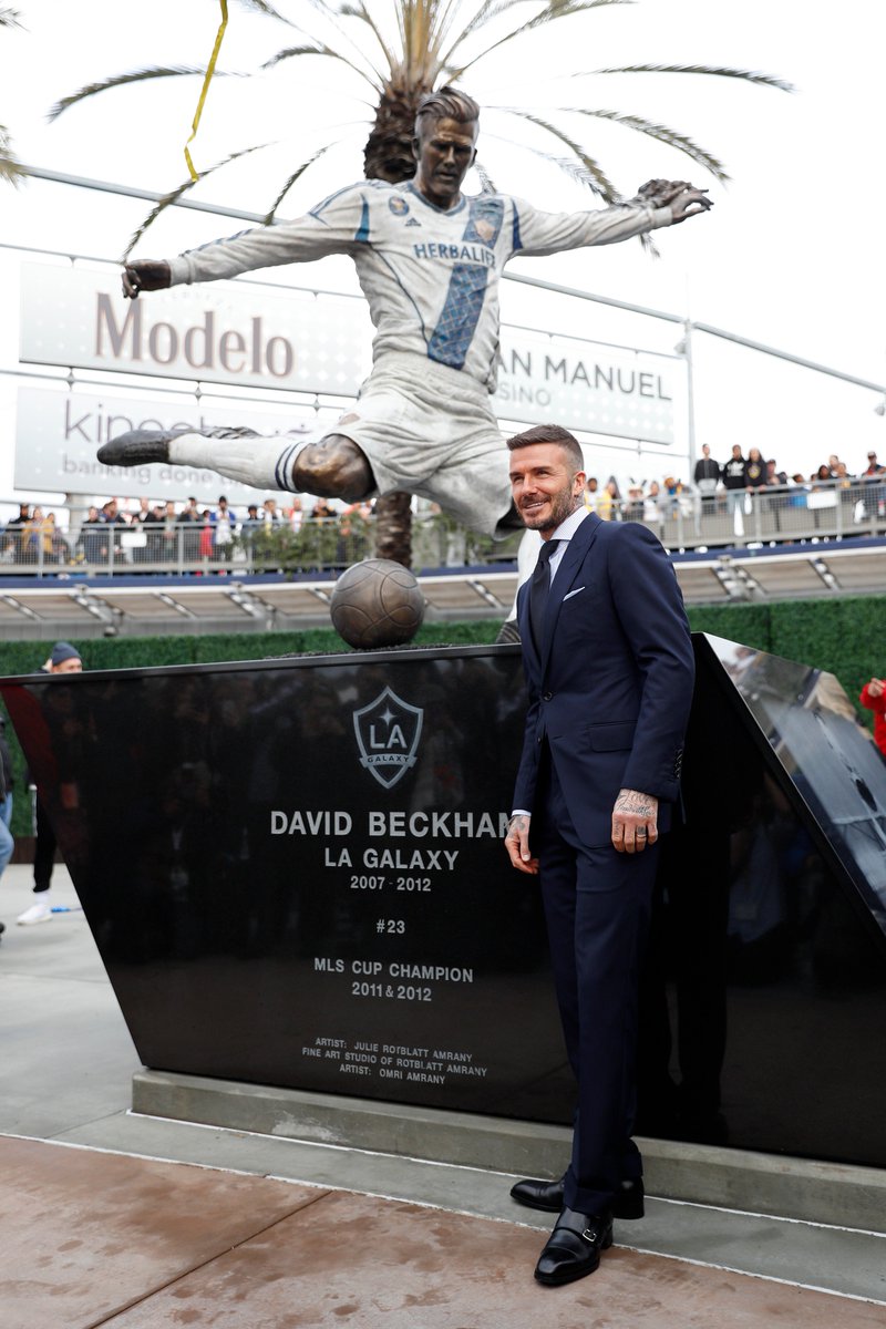 David Beckham: LA Galaxy to unveil statue of former England captain - BBC  Sport
