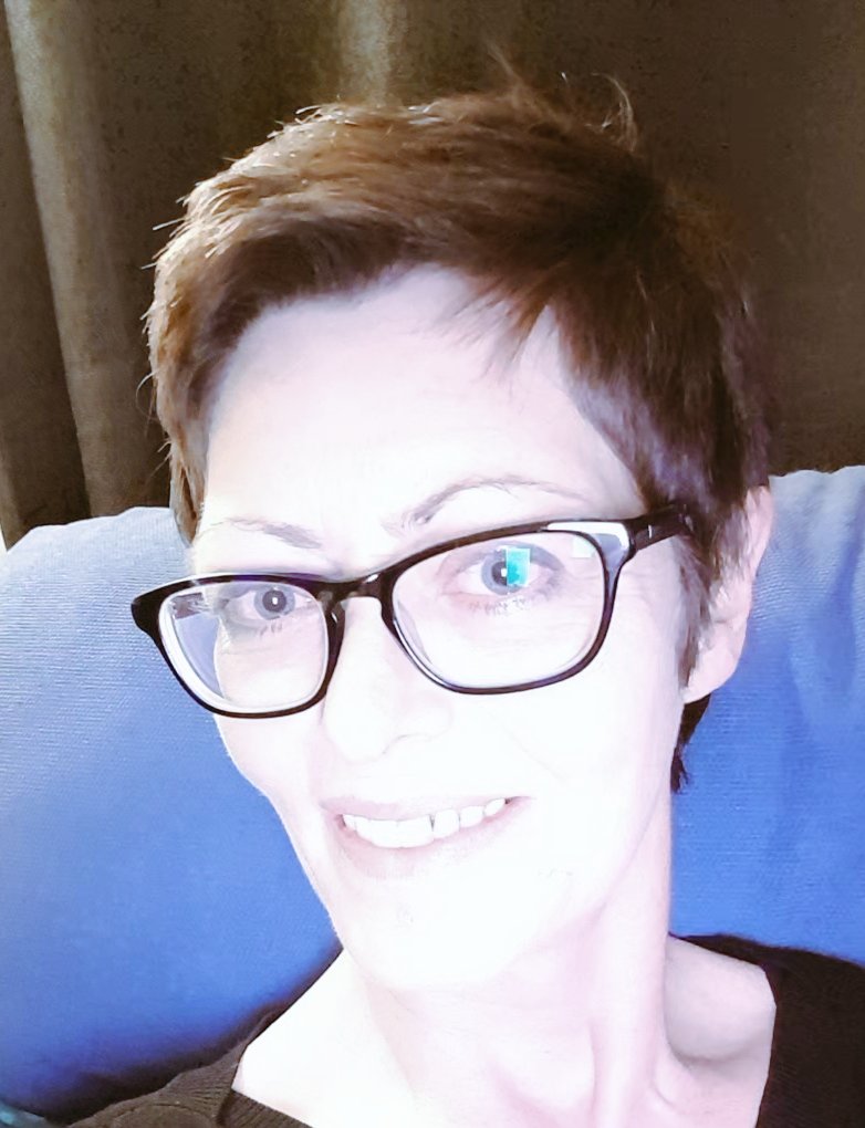 <a href="/redordeadlondon/">Red or Dead®</a> <a href="/Specsavers/">Specsavers</a> Loving mine ❤️