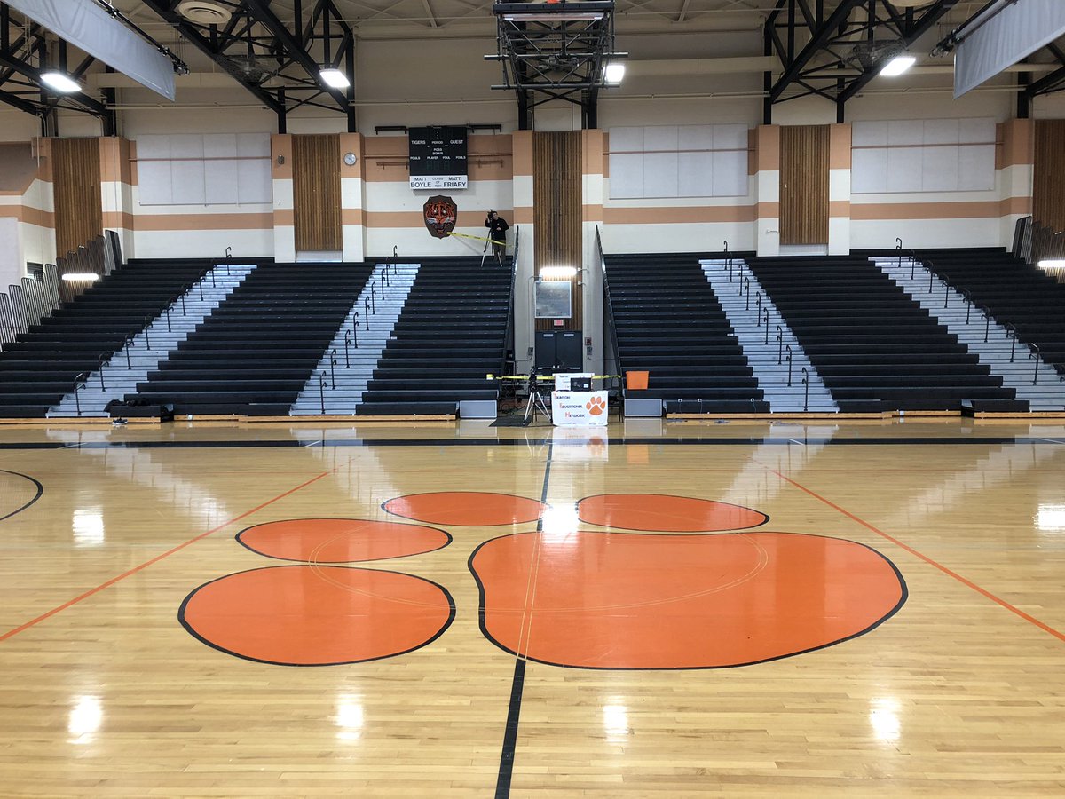 THS TV Studio tweet media