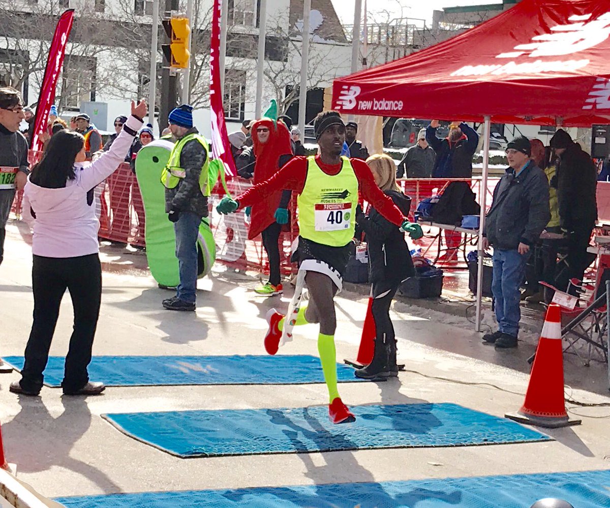 alnbrookes's tweet photo. Some good later-Winter/early-Spring 🇨🇦 racing (-4c v. light breeze) at @NewBalanceCan @ChillyHalf esp WOMEN: @victoriamcoates 75:25 two strides ahead of @LeslieSexton 75:26 with @lyndsay_tessier 75:58. @SamiJibril took the men’s in strong 66:49 https://t.co/SlRYs6lQEV