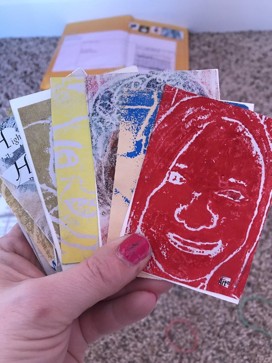 MiniMatisse's tweet photo. ATC’s from @KimExpressed

#MiniMatisse #Global #ATCswap #ArtistTradingCard #artisttradingcards #ArtistTradingCardSwap #artteacher #connect #authenticlearning https://t.co/FK3PRiY557