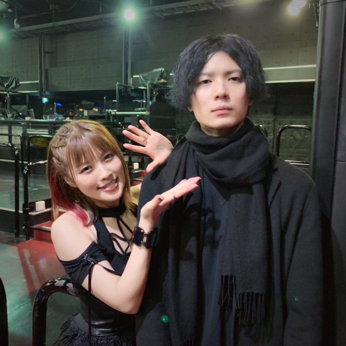 Twitter 上的 佐咲紗花 本日マリンブルーに沿って Feel Alive Atlantico Blue 夢と色でできている と ５分の４堀江晶太大先生曲でしたっありがとうございました 堀江氏にマリンブルーのスウィングアレンジを褒めていただきました 背伸びしてこの身長差