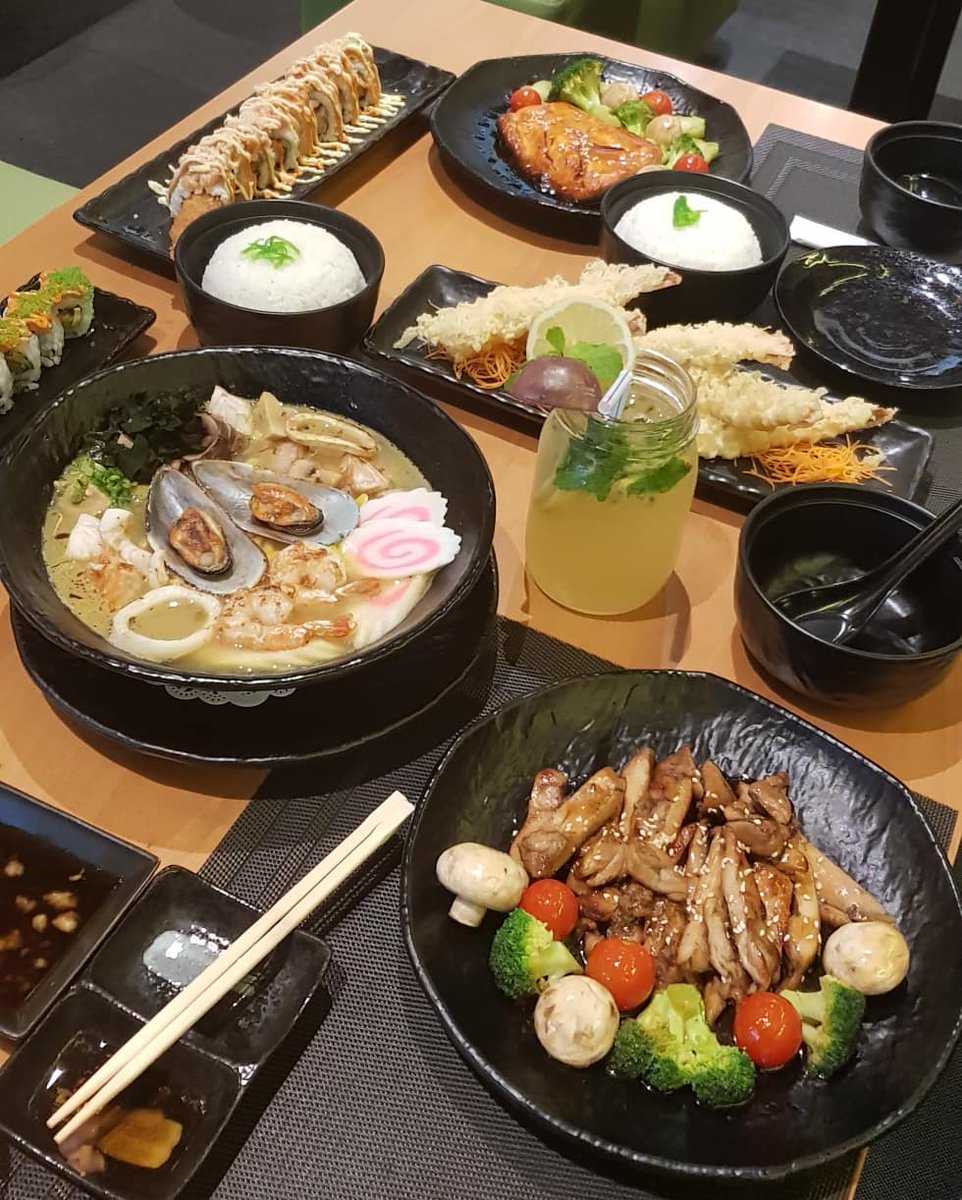 itsu_sushi's tweet photo. #Repost from @nainashakeb 

"#ItsuDuibai impressed us. This Japanese Restaurant offers great flavors in its menu, best #maki combinations, and #seafoodsoup🍤🍲 is a must try."

#japanesecuisine #japanesefood #foodblogger  #mydubai #visitdubai #BREAKING #Dubai  #inabudhabi https://t.co/80SxzvsUk8