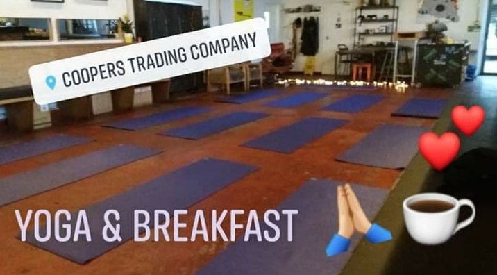 YES! A successful Yoga &amp; Breakfast at <a href="/Coopscoffeebar/">CoopersTradingCo</a> this morning! Loads of positive feedback and smiles all round #yogaandbreakfast #cooperscoffeebar #marlow #SundayMorning #sundayyoga #yogaanywhere