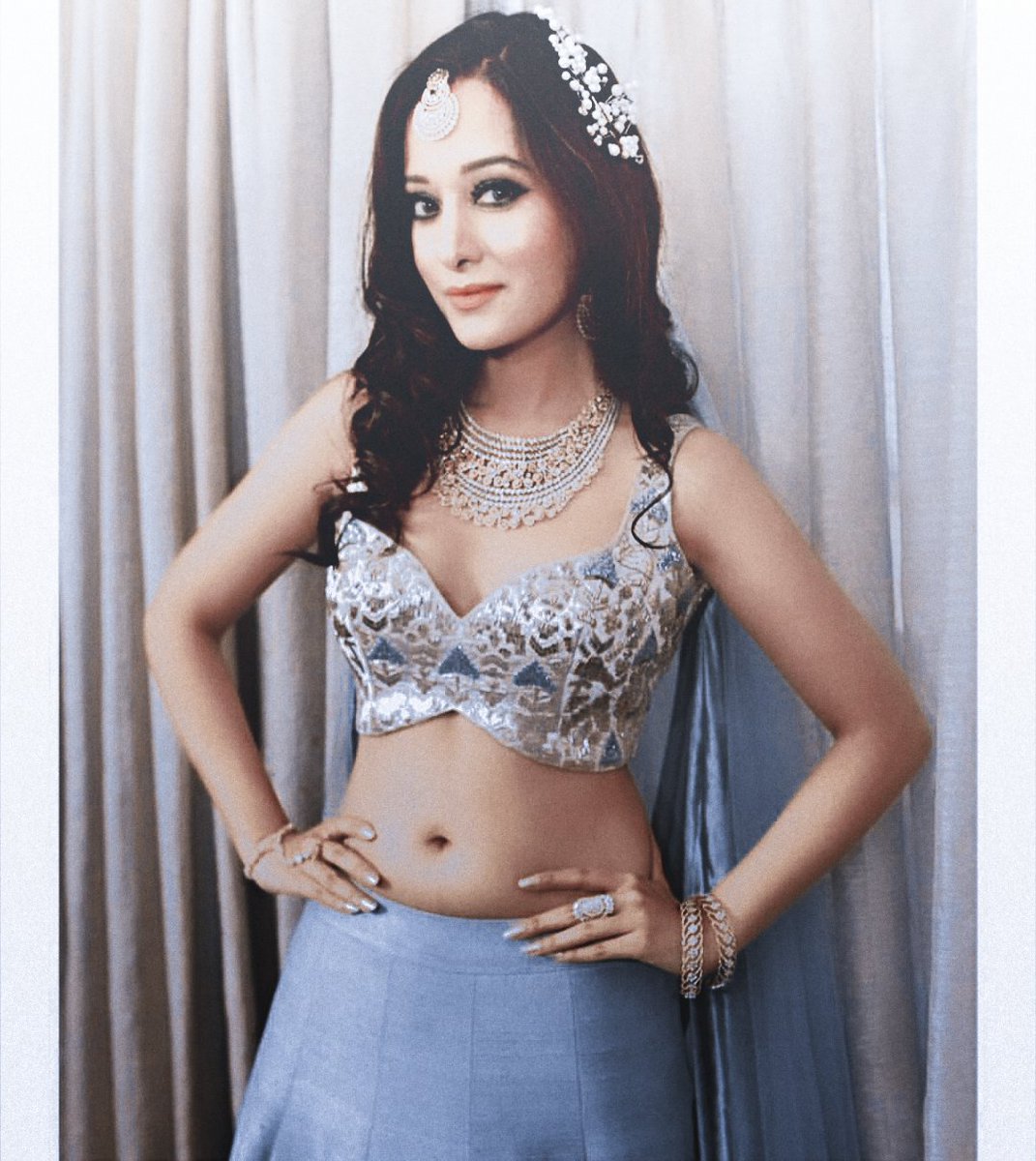 Preetikaraotur1's tweet photo. Pretty Pree 💙 @preetikatweets https://t.co/xuepjhzoz0