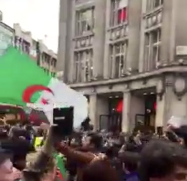 samirasawlani's tweet image. Algerians in London protesting against President Abdelaziz Bouteflika’s plans to run for a 5th term.
Thousands have taken to the streets in Algeria calling for an end to his Presidency.
Mr Bouteflika has till midnight today to file election papers (apologies for blurry images)