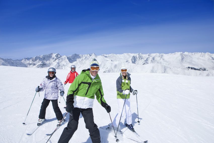 Fascinating ski fact! About 350 million people go skiing EVERY YEAR. What are you waiting for? #skifactSunday