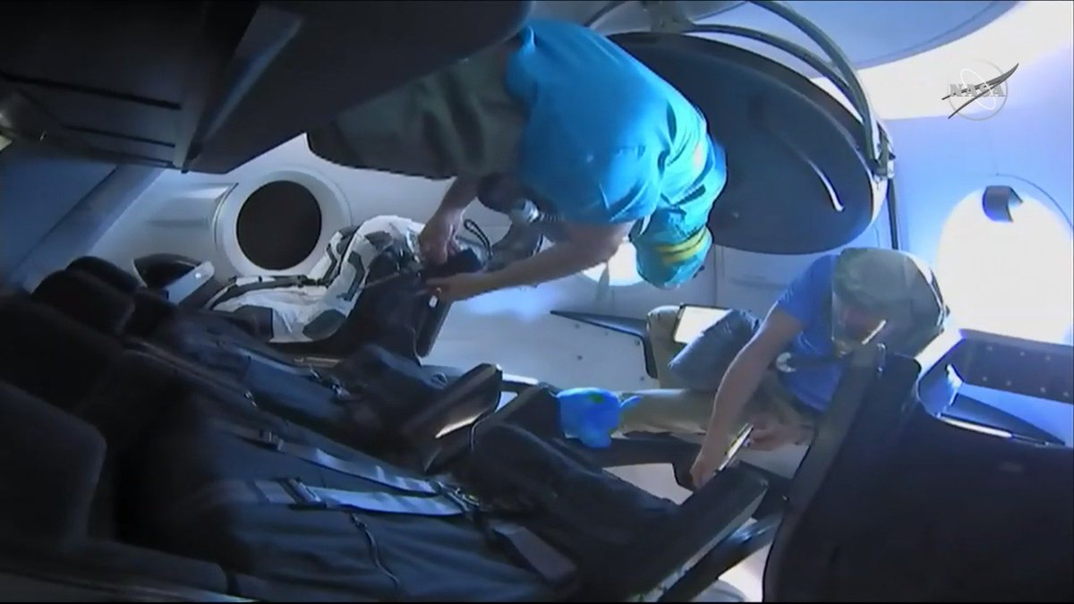 Commercial_Crew's tweet photo. Astronauts on the @Space_Station have opened the hatch on @SpaceX’s Crew Dragon spacecraft! The station crew can now go inside the first American spacecraft to autonomously dock to the orbiting laboratory.  🇺🇸 https://t.co/z2rP5MWCqu