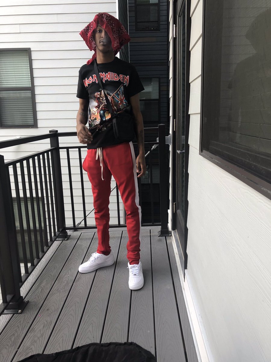 therealnickflow's tweet image. Slimeball 🐍