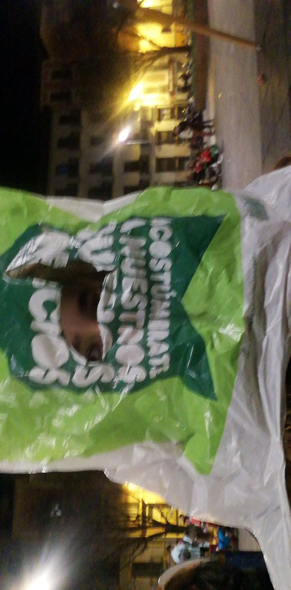 magictane_'s tweet photo. Ayer salí de casa con un disfraz de Maitane Casual y a lo largo de la noche conseguí varios:
1. Bolsa
2. Templaria
3. Compradora de El Corte Inglés
4. Minnie
#carnaval #Carnaval2019 #bolsa #templario #compradora #minnie https://t.co/6Td1ib8S6G