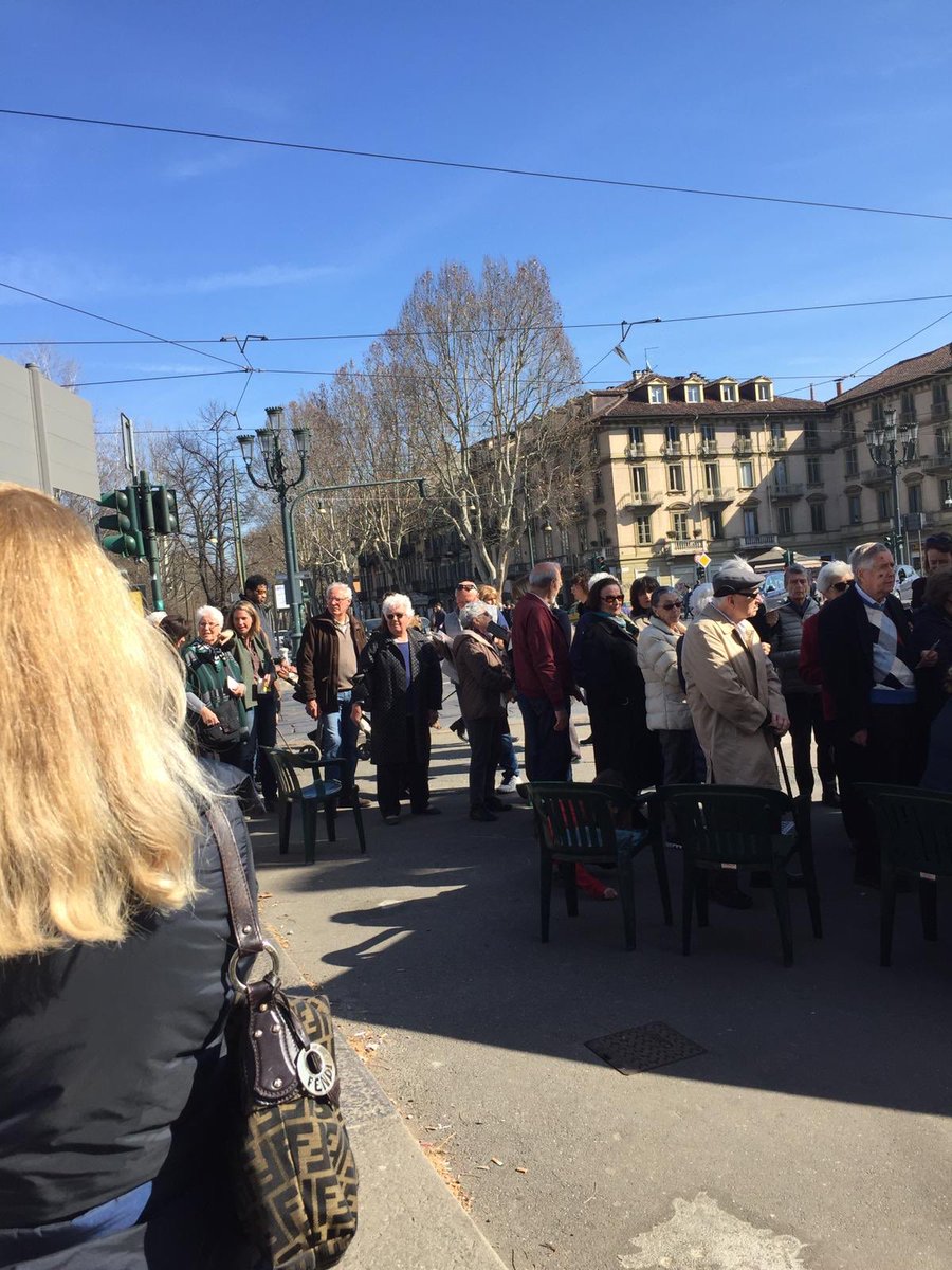grande_piazza's tweet photo. @matteosalvinimi quattro gatti??? L’Italia si ribella all’odio con la forza dell’amore e @nzingaretti ci aiuterà a far si che i valori veri tornino. #piemonte #votozingaretti #voltiamopagina #forzaamore #primalepersone https://t.co/1AyCKWwj85