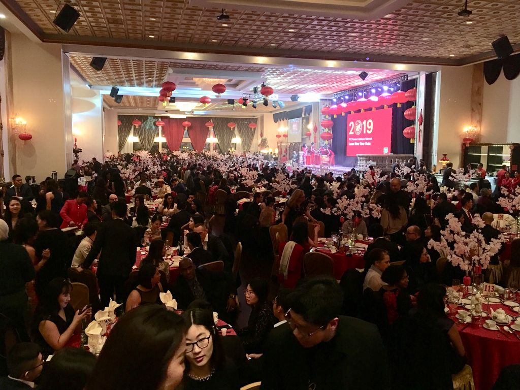ChrisNepomuceno's tweet photo. Celebrated The Year of the Pig w/ our colleagues at the @TD_Canada #LunarNewYearGala! Happy that our #FilipinosAtTD Group was able to reserve a table at this sold out event. The performances reminded me of my #Wushu days. Jiao! Gong Hei Fat Choy! #chinese #Filipino #CaoShenDao92 https://t.co/Sn4490GlGH