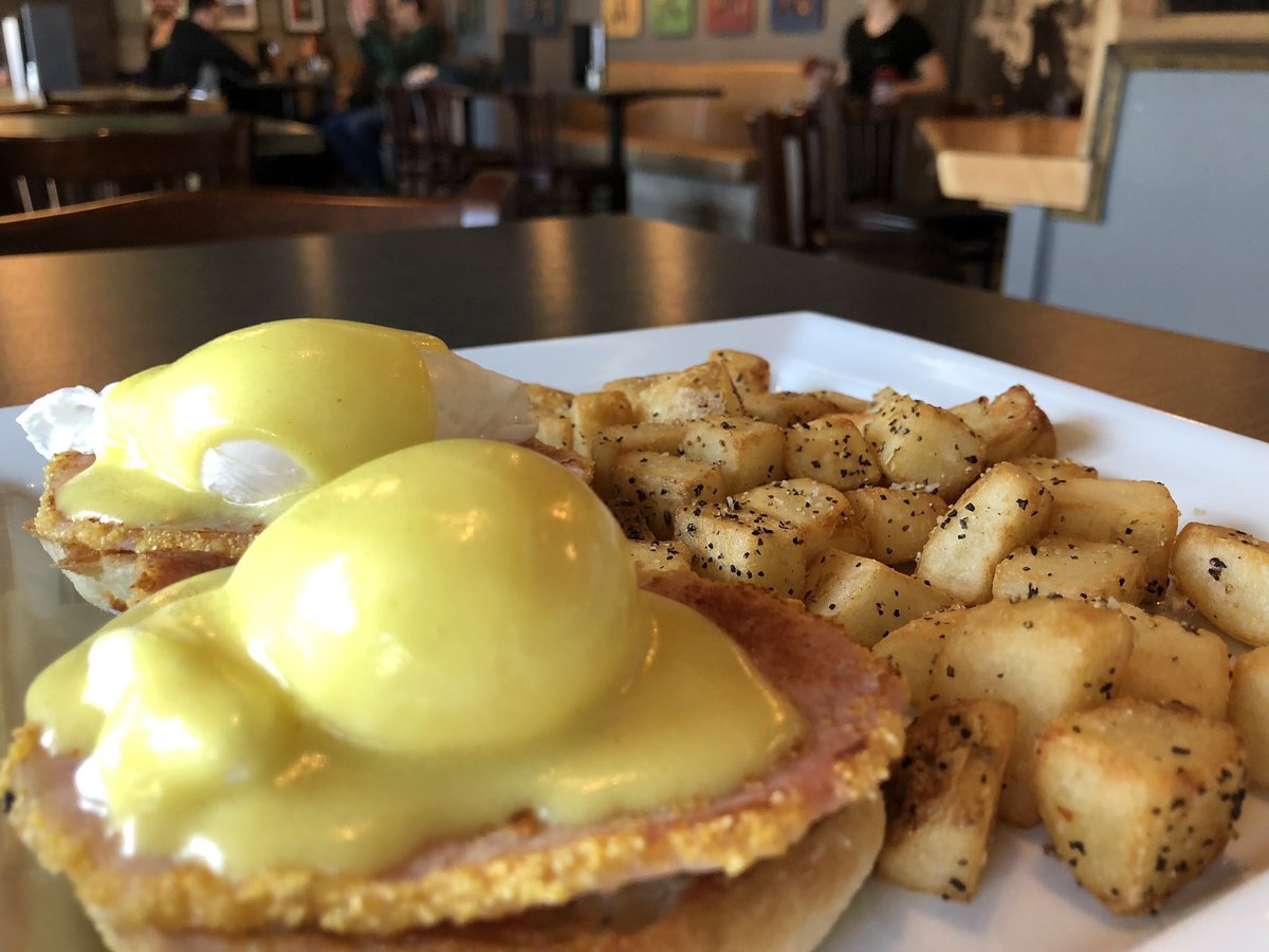 millstone_pub's tweet photo. Suuurrrrrre we have snow. But we ALSO have #Bacon. Let the shovelling commence. See you for #Brunch. 11:30. Don’t be late! #Millstonepub https://t.co/C9O2SJYD5v