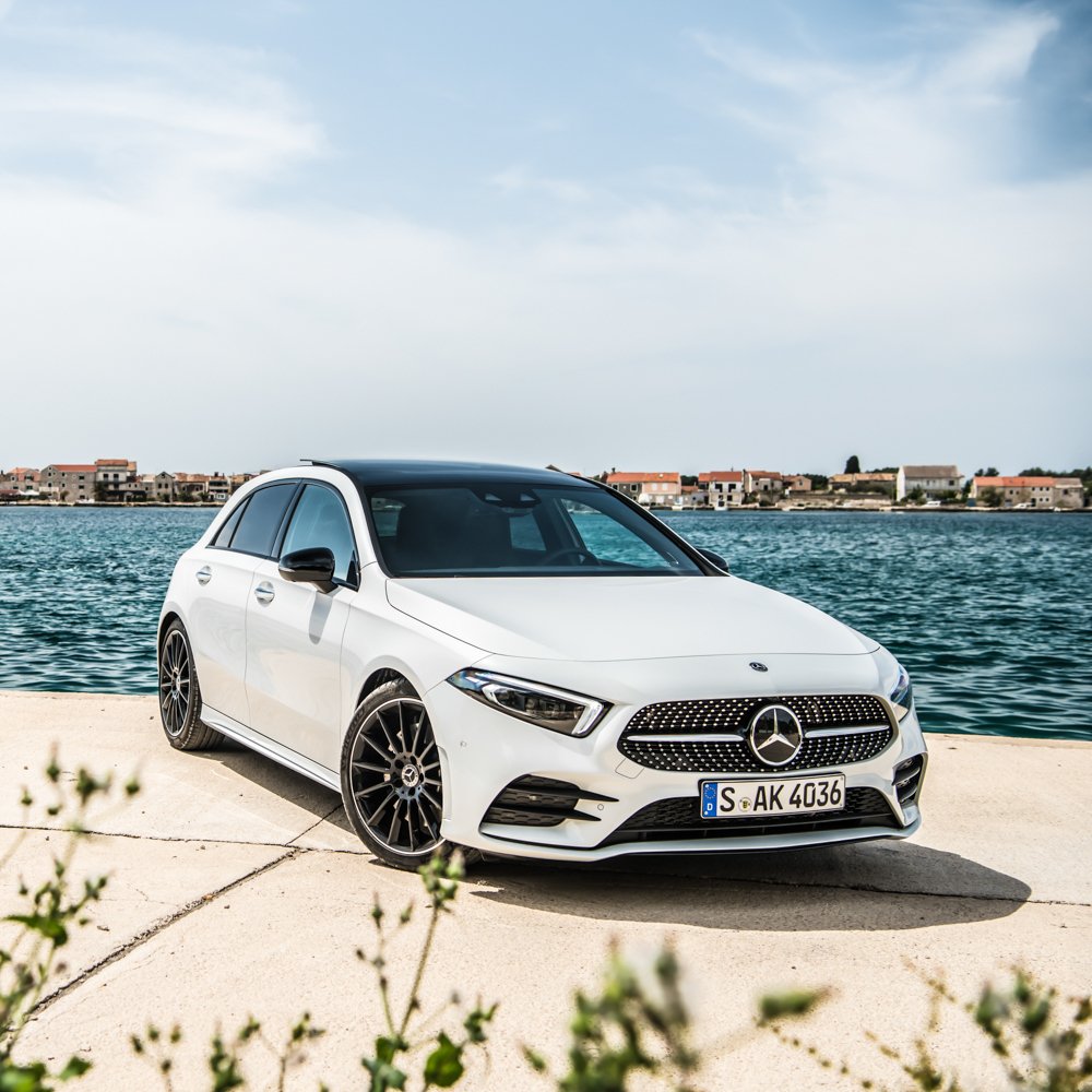 MercedesBenz's tweet photo. Bringing back some summer memories. ☀️

[Mercedes-Benz A 200 | Kraftstoffverbrauch kombiniert: 6,2 l/100 km | CO2- Emissionen kombiniert: 141 g/km | https://t.co/ud8odkxpkM]
📸: @bas_fransen for #MBsocialcar
https://t.co/IAoVz39z5s https://t.co/DjpWt6WQV0