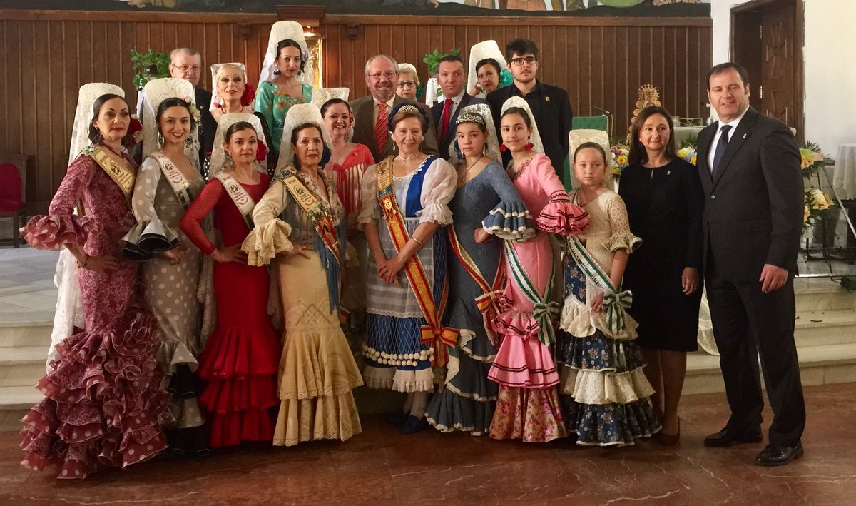 En la misa rociera organizada con motivo del Día de Andalucia por los buenos amigos de la Casa de Andalucia de Puerto de Sagunto ¡un placer haber podido disfrutar ese ratito con vosotros! 💙  #diadeandalucia #casadeandalucia