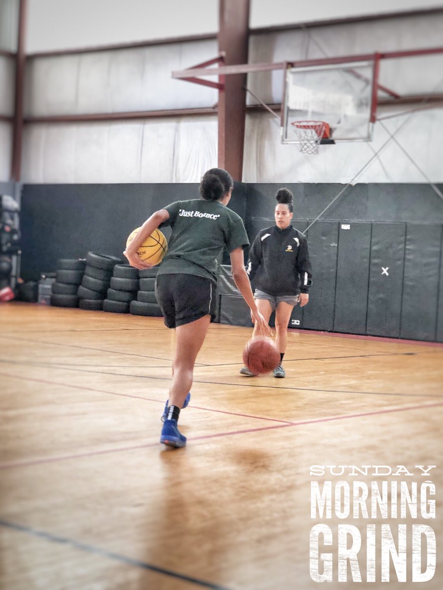 _Amya_Patterson's tweet photo. One of my favorite days of the week! 
Training with the best @Ginny_Sanchez 
Sunday Morning Grind... #ItsAMood https://t.co/5GNZQUbE8p