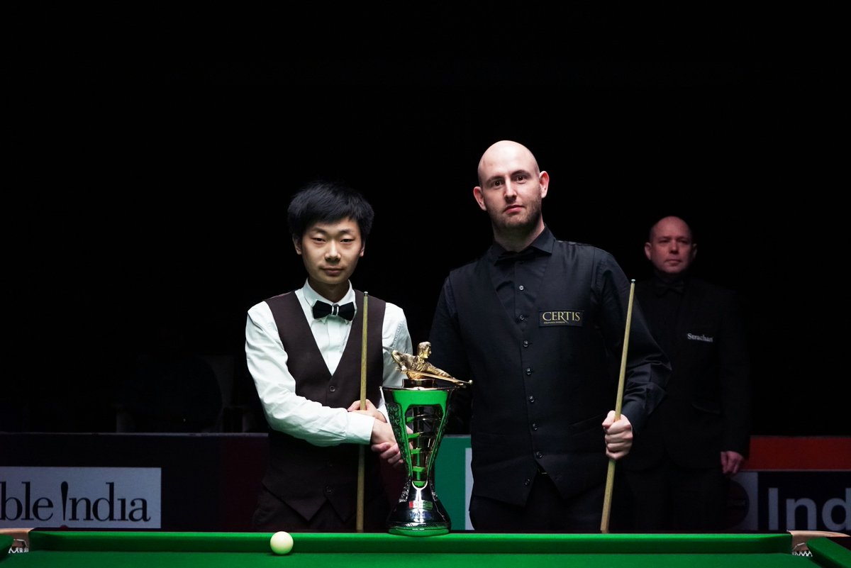 Lyu Haotian &amp; Matthew Selt with the beautiful trophy of 5th #IndianOpenSnooker2019

#IndianOpen #WorldSnooker