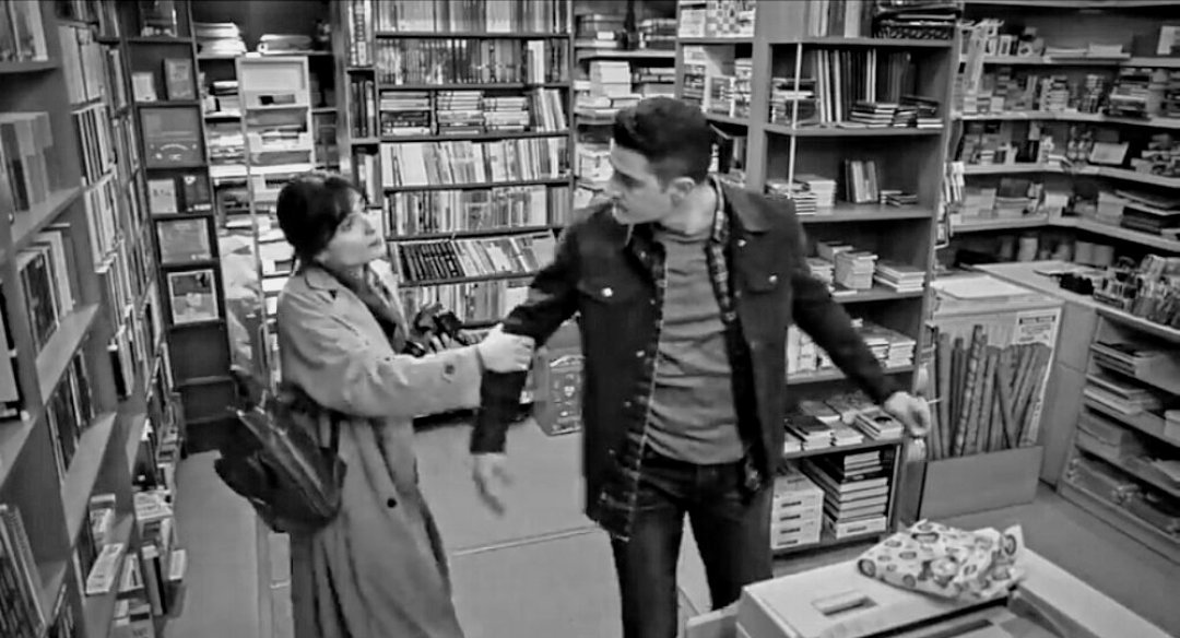 sweeteyfet's tweet photo. Nerden nereye 💘🌸

#EyFet #eyfet #Söz https://t.co/gNdjw00BZ1