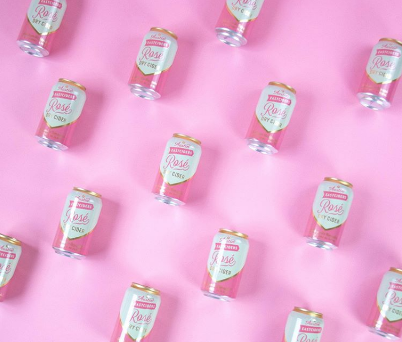 EasyTigerATX's tweet photo. LINC TODAY (3/3), 12-5p: @Eastciders Rosé Launch Party! Join us in the Beer Garden for a 1st-taste opportunity of #Rosé done the #Austin way + @interrobang_atx neo-brass band, DJ @CharlesMxxn, @KendraScott pop-up shop &amp; live mural painting! 
https://t.co/mkqoRYw5ep https://t.co/ty8Xrtr3cp