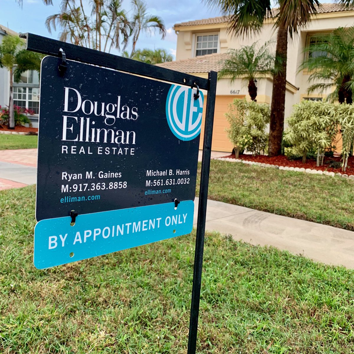 fineartmichaelb's tweet image. #OpenHouse #SmithFarm #douglaselliman #douglasellimanfl #theHarris_GainesGroup #lakeworth 6617 Ashburn Rd 1-3 pm. 5 bedrooms 3 bathrooms on a tranquil lake with lots of wildlife. Terrific schools gated community. $429,000.00. Low HOA