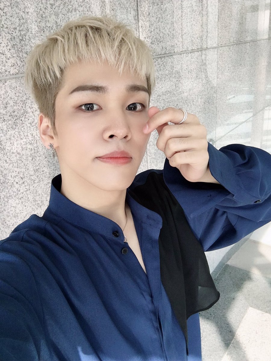 GracieBun's tweet photo. @hanasran @hyojinsmile Gracie :3

and I love Yuto with my entire heartㅠㅠ

#SoompiAwards 
#TwitterBestFandom
#TeamONF https://t.co/Oc2qmXNmt7