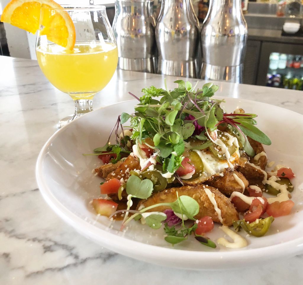 #REFUEL with this delicious #Brunch Special: Batter fried potatoes with roasted tomato Serrano Salsa, sunny side up egg, pico de gallo, and micro greens- $10 🏃🏻‍♂️🏃🏻‍♂️🏃🏽‍♀️🏃🏽‍♀️
#LRMarathon