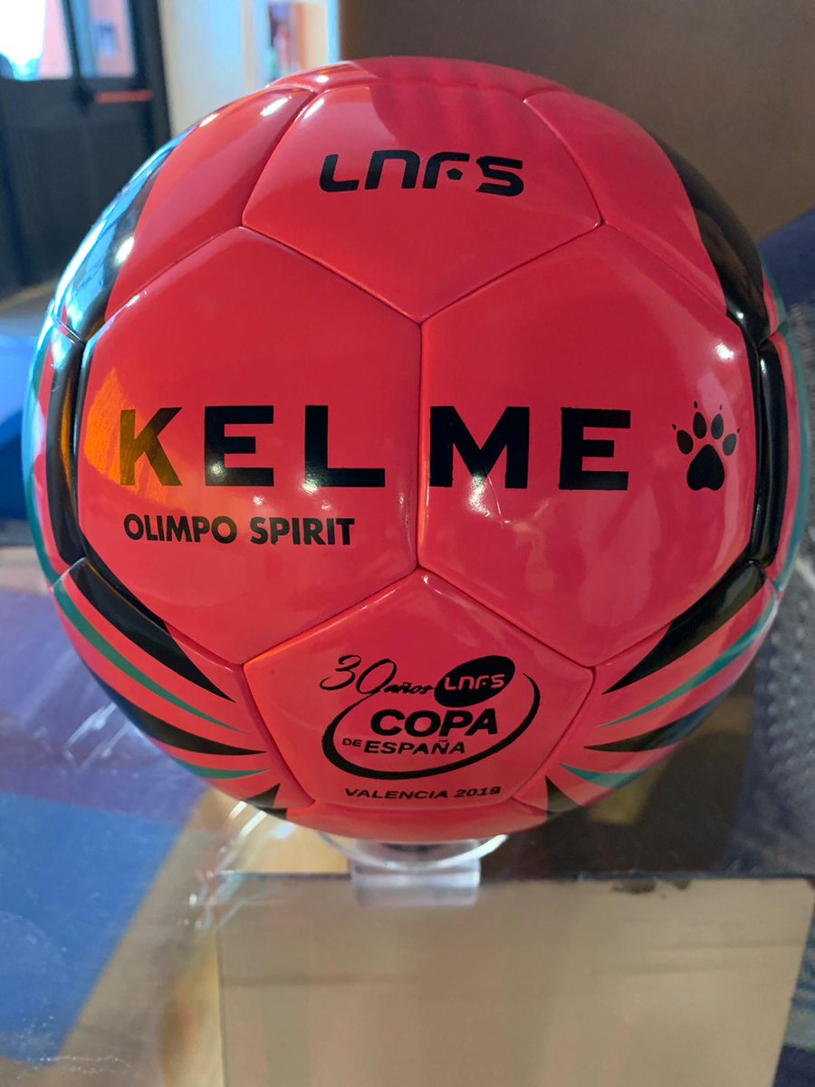 Deportes_rne's tweet photo. ¡Seguimos con el #sorteo! ¡El balón de la #CopaLNFS 🏆 y la camiseta 👕del equipo ganador!

¿Cómo conseguirlo?

 👇👇👇👇👇👇

📍Sigue nuestra cuenta
📥Retuitea este mensaje
⁉️Responde: ¿Quién es tu jugador y tu equipo favorito de fútbol sala? https://t.co/oKMarQohi5