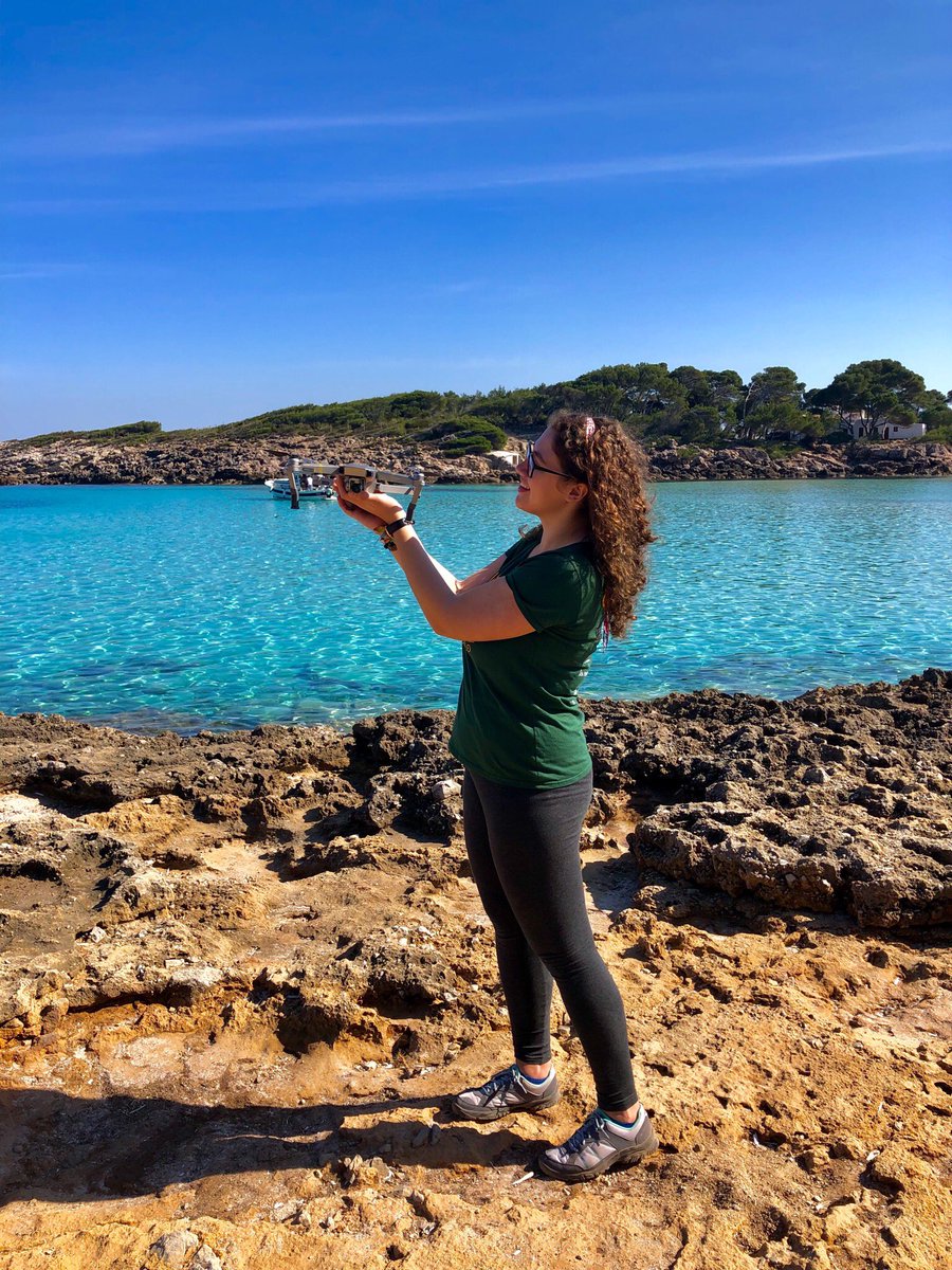 MichelleRebeca's tweet image. Give a girl what she needs: a drone 👾
And she will rule the world! 👑

#DjangoGirlMCA2019 #ThisIsWhatAProgrammerLooksLike #DJIMavicPro