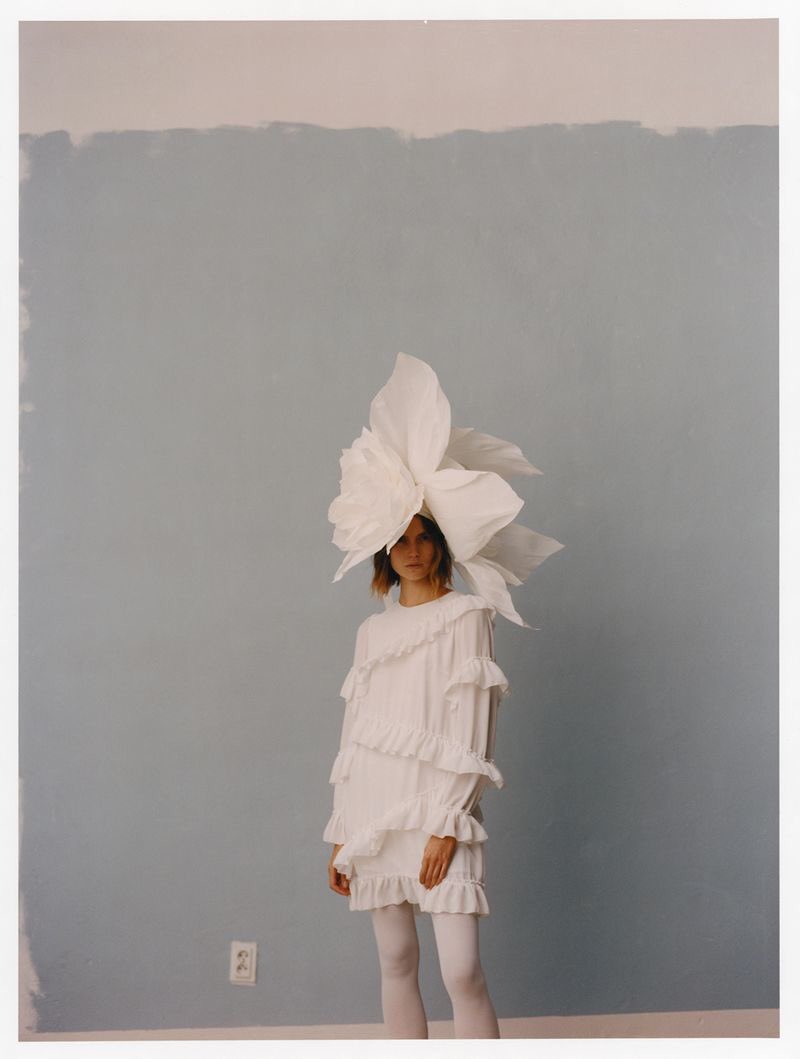 givemethecoins's tweet image. Cato van Ee, Vogue Poland, February 2019