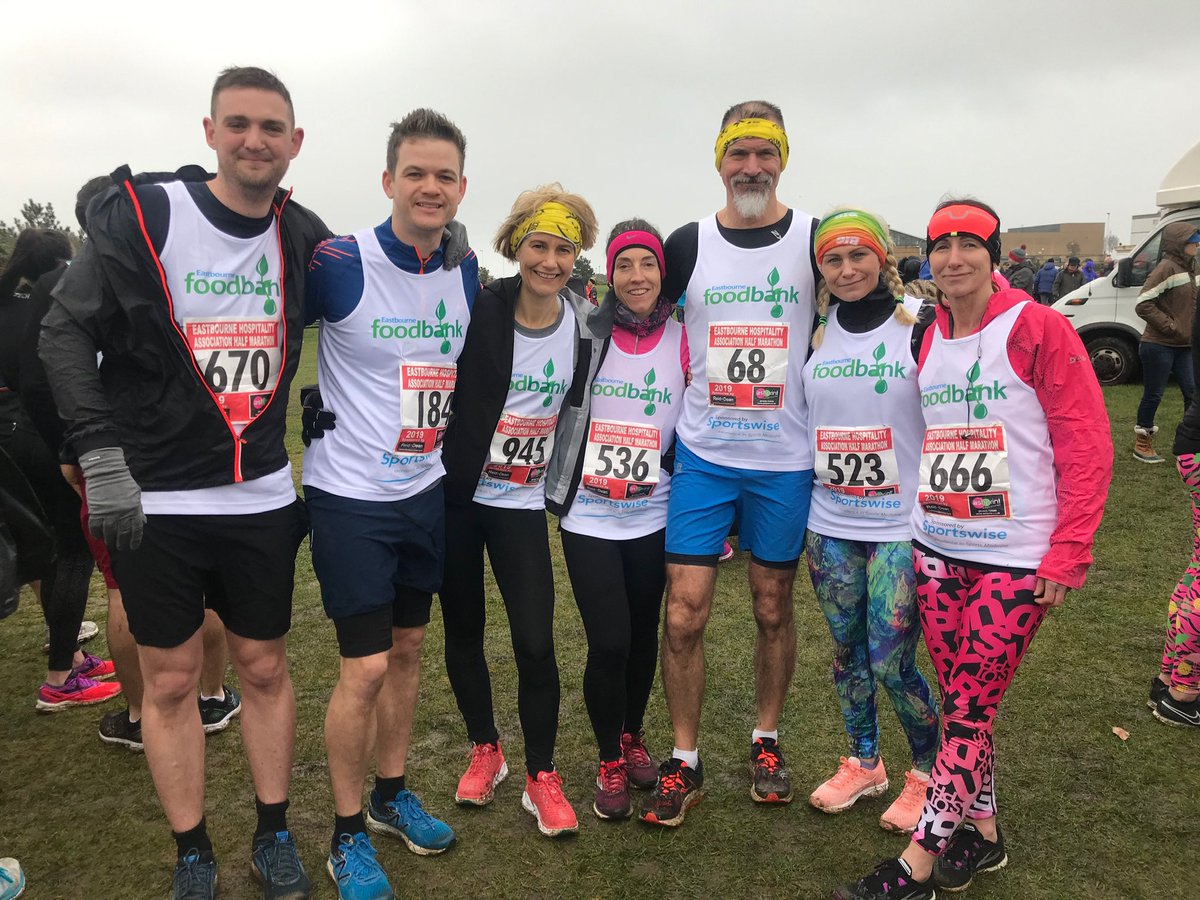 EastbourneFB's tweet photo. Our amazing team of 8 #ebhalf runners raising funds for Moneylife Debt project. So proud. Sponsored by @Sportswise_EB  &amp; all finishing in spite of  lashing rain &amp; strong winds https://t.co/GGv1HeNMlV