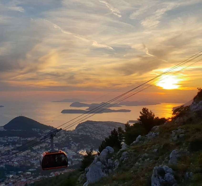 PrivateToursCro's tweet photo. Sunset over Dubrovnik, Croatia...
https://t.co/7rC0VJMRGx
__________
#CroatiaPrivateTours #Dubrovnik #croatiasunset https://t.co/NafmKSbdlL