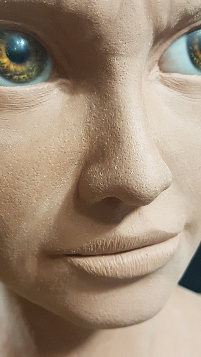 LoreCraftr's tweet photo. Finished my Alita Battle Angel sculpture and posted the timelapse to my YT channel.  Go watch her be created here: https://t.co/onB5Wt4pBe
  And let me know what you fellas think!
@AlitaMovie #Alita #AlitaBattleAngel #BattleAngel #sculpture #lorecraft #siliconeart @thestudioADI https://t.co/7ETsD6W56z