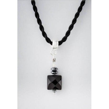 taloostone's tweet photo. Pendentif Mixte ONYX Noir

https://t.co/N0Vr8FEk8C

Composition du Pendentif:  

#taloostone #bijoux #jewellery #francais #fabriquesenfrance #fabricationartisanale #madeinfrance #frenchmade #france #coupdecoeur #bijouxlovers #bijouxfantaisie #bijouxcreateur #bijouxhandmade https://t.co/q5GmYiOszh