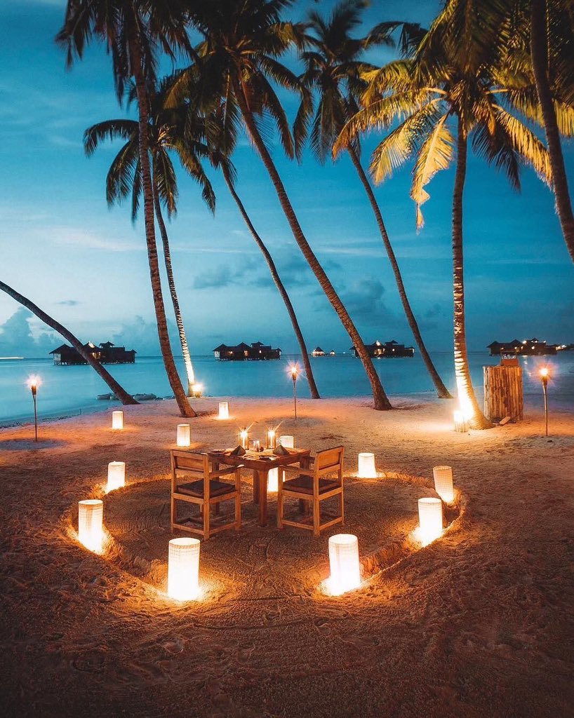 TRVLCreative's tweet photo. The Maldives https://t.co/Lr0poxJmGN