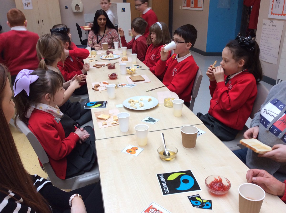 fairtraders's tweet photo. The Fairtraders have been busy serving a lovely Fairtrade breakfast to their friends in school.  You were all fantastic! 👏🏻👏🏻👏🏻😀 @drumparkprimary #fairtradeEdUk https://t.co/eGcUogUPiL