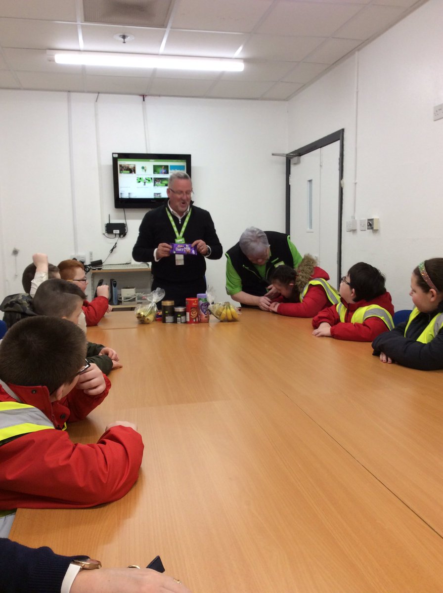 fairtraders's tweet photo. At the end of the day the Fairtraders visited Asda to identify Fairtrade products. We met the manager of Asda who talked to us about Fairtrade and gave us free goodies!! Which we ate at school . @drumparkprimary #fairtradeEdUk  👏🏻👏🏻👏🏻👏🏻☀️ https://t.co/5OFGYe6Gr9