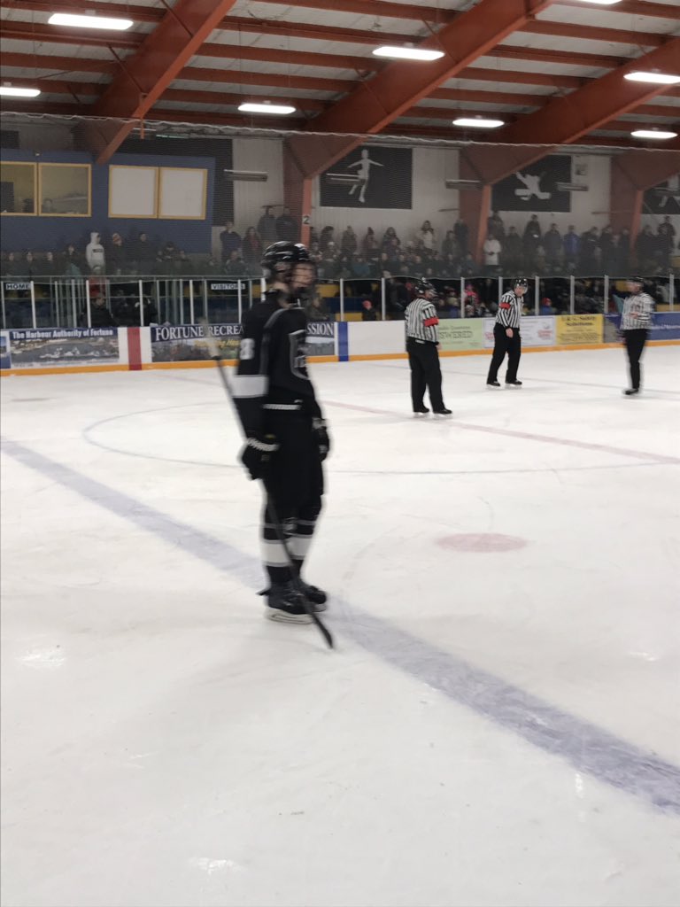 IceTripen's tweet photo. Great pace to the first period #8Saunders opening the scoring in the final https://t.co/Ds12J3cvOT