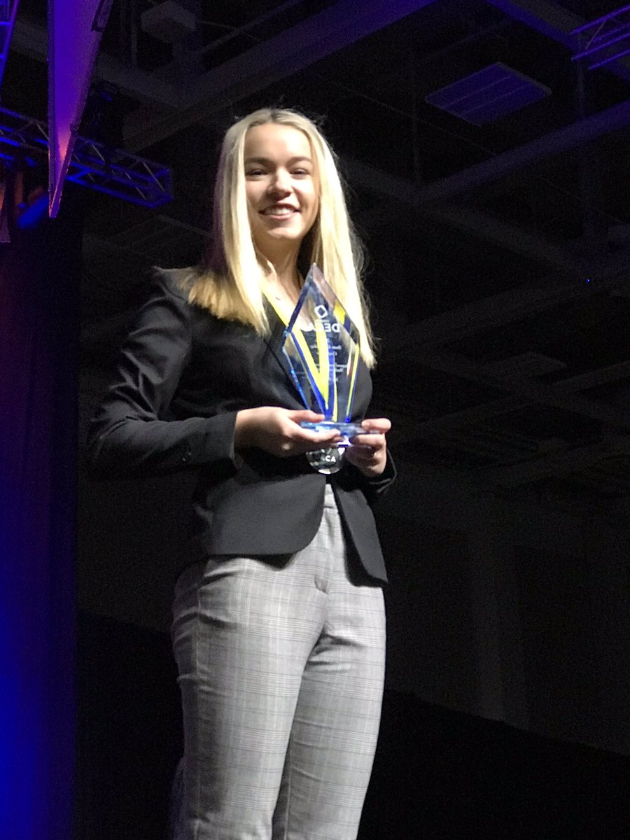 kellamdeca1's tweet photo. Congratulations Anna! 3rd overall at States! @KellamHigh https://t.co/JPiVtOrt27