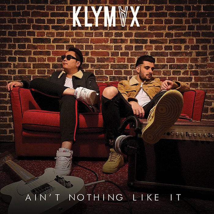 Laura_Jess1's tweet photo. Découvrez #Aintnothinglikeit le nouveau single de @KLYMVX https://t.co/Ru5ZkKNd5i @lollapaloozafr @LChadefaue @AgenceRiseUp @SMART_SonyMusic https://t.co/dGagL7YGqn
