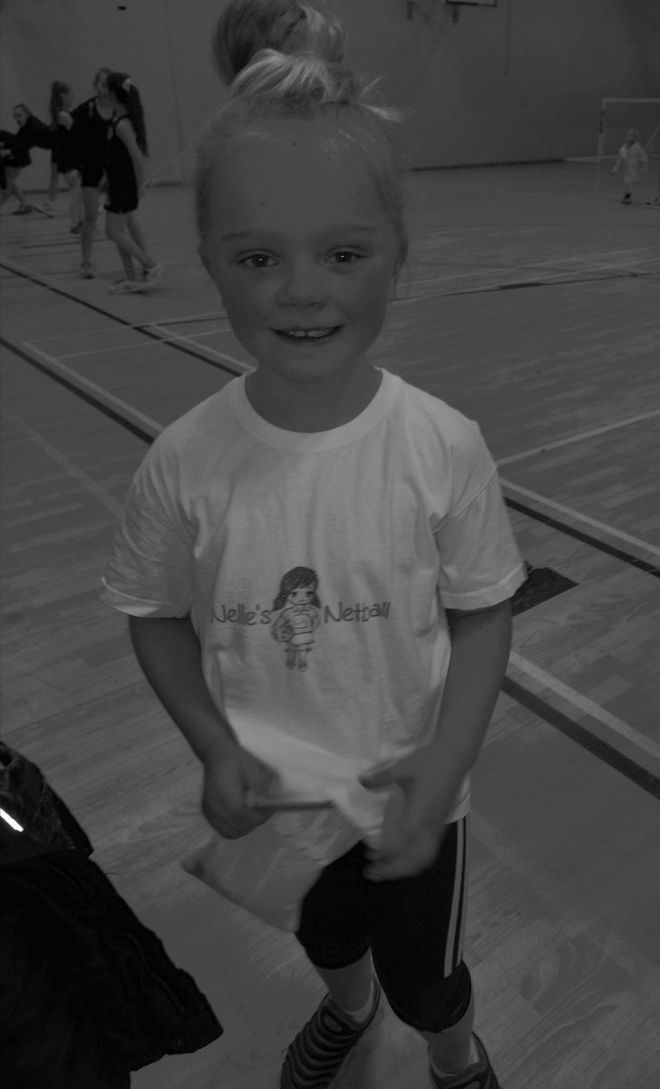 beccy_cresswell's tweet photo. 'Player's player' today 💪🙌👍👏 #proudparents #rosesrising #thisgirlcan #magicmaggie 😍 https://t.co/z53V5A49b6