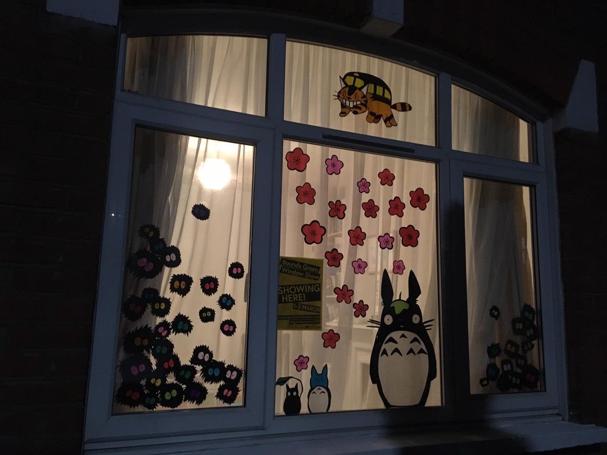 TrevoisGille's tweet photo. ⁦@BGWindowShow⁩ another great show (glad #StormFreya held off for Saturday) #Totoro #MyddletonRoad #N22 https://t.co/eNDX1w1YoV