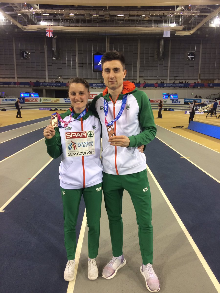 How about this for gender balance! Bronze and bronze for <a href="/ciaramageean/">Ciara Mageean</a> and <a href="/markenglish_/">Mark English</a> #20x20 #Glasgow2019