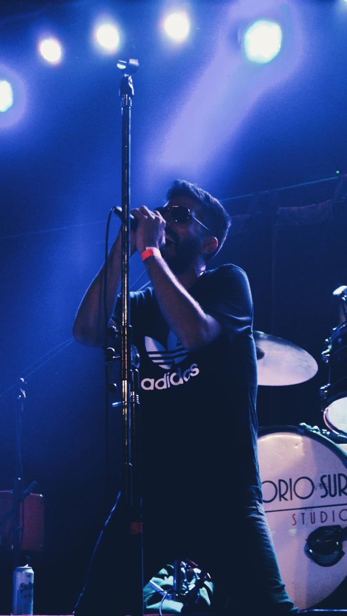 🔥Anoche Rockeamos en <a href="/auditoriosur/">auditorioccdelsur</a>
📸 PH: @xcandex
🎙 <a href="/jfcentrone/">Juan Francisco Centrone</a>