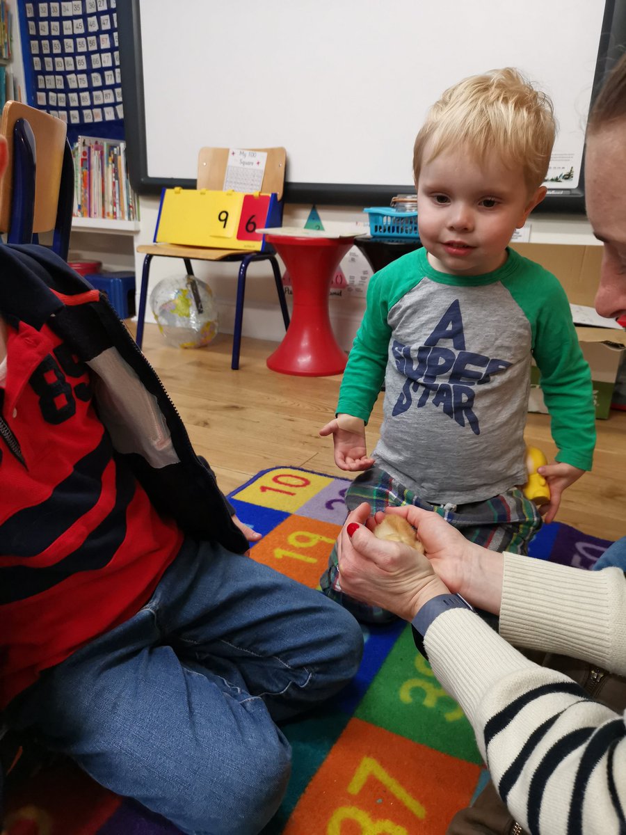 Raced Alisa &amp; the boys to school cos she needed to feed the chickens (!) ... they won. In fairness they did get 2 tubes and a bus though.